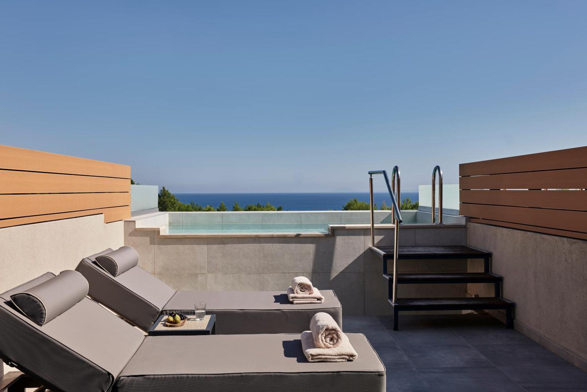 Celestial All Suites Afrato Стая снимка